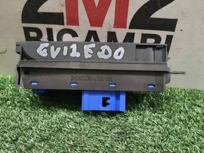 Interruttore Freno A MANO Elettrico 3AC927238 Volkswagen Passat VI Variant 2011