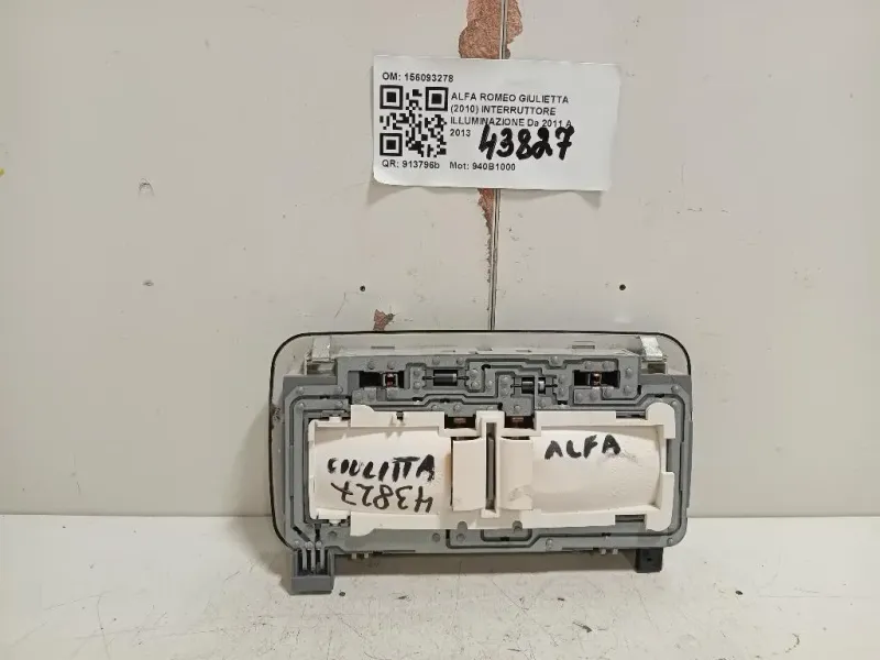 Interruttore Illuminazione 156093278 Alfa Romeo Giulietta 2010