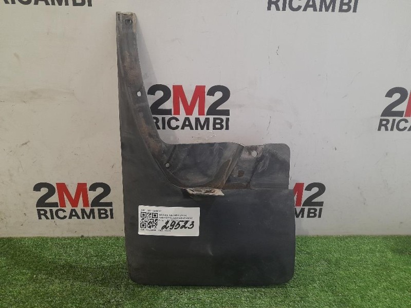 Paraspruzzi Parafango POST SX 78811-EB000 Nissan Navara 2010