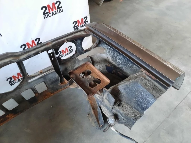 Paratia Cruscotto Lancia 2000