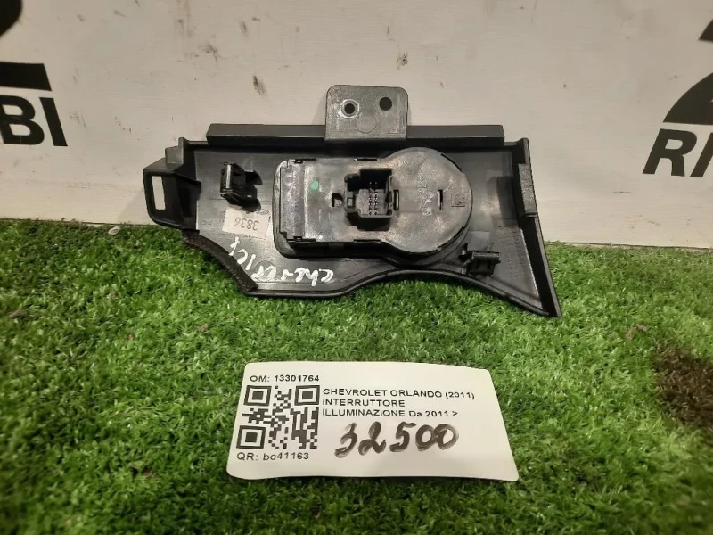 Interruttore Illuminazione 13301764 Chevrolet Orlando 2011