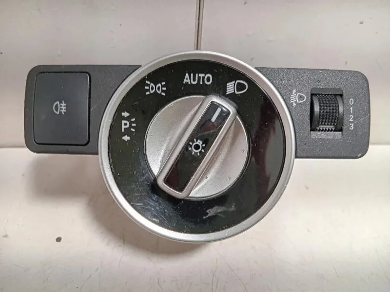 Interruttore Illuminazione A2049053103 Mercedes Classe B W246 2012