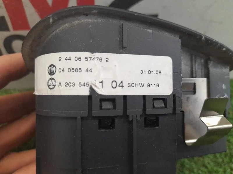 Interruttore Illuminazione A2035451104 Mercedes Classe CLK C209 2003