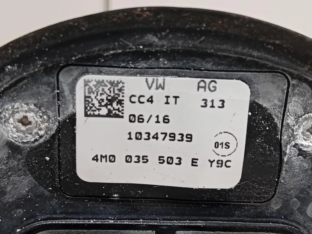 Antenna Radio 4M0035503EY9C Audi A4 8W5 Avant 2015