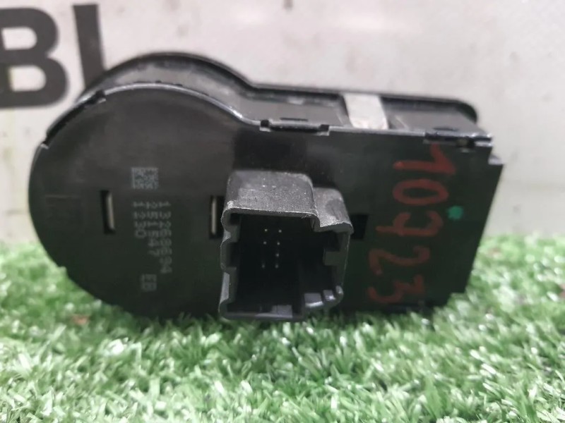 Interruttore Illuminazione 13268694 Opel Insignia A 2009