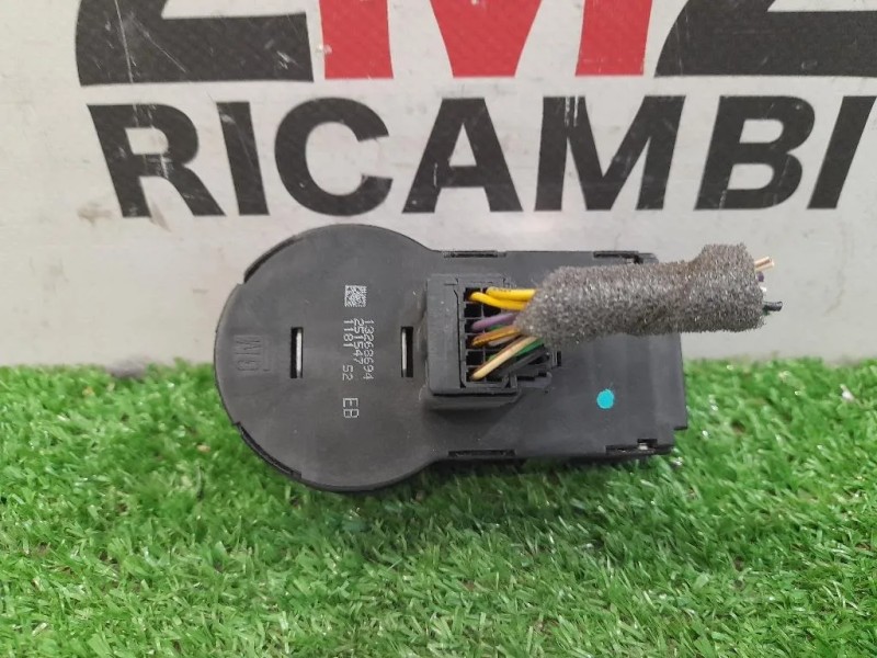 Interruttore Illuminazione 13268694 Opel Insignia A 2009