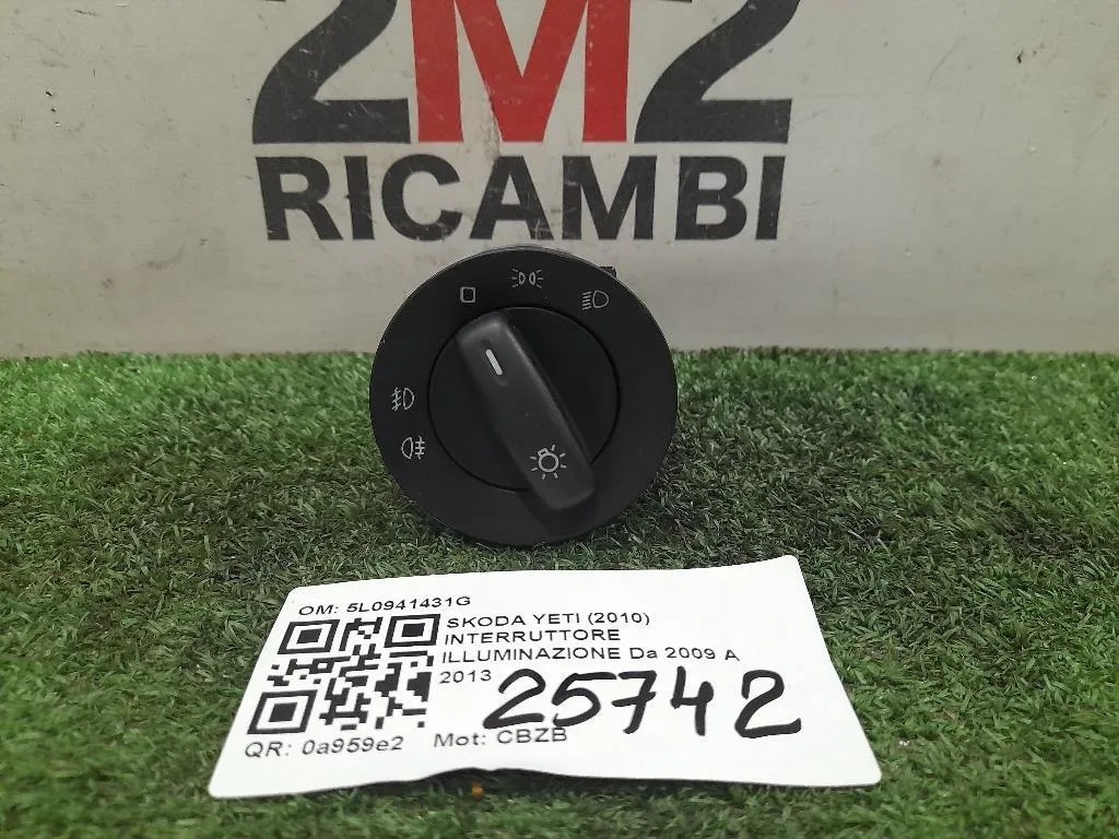 Interruttore Illuminazione 5L0941431G Skoda YETI 2010