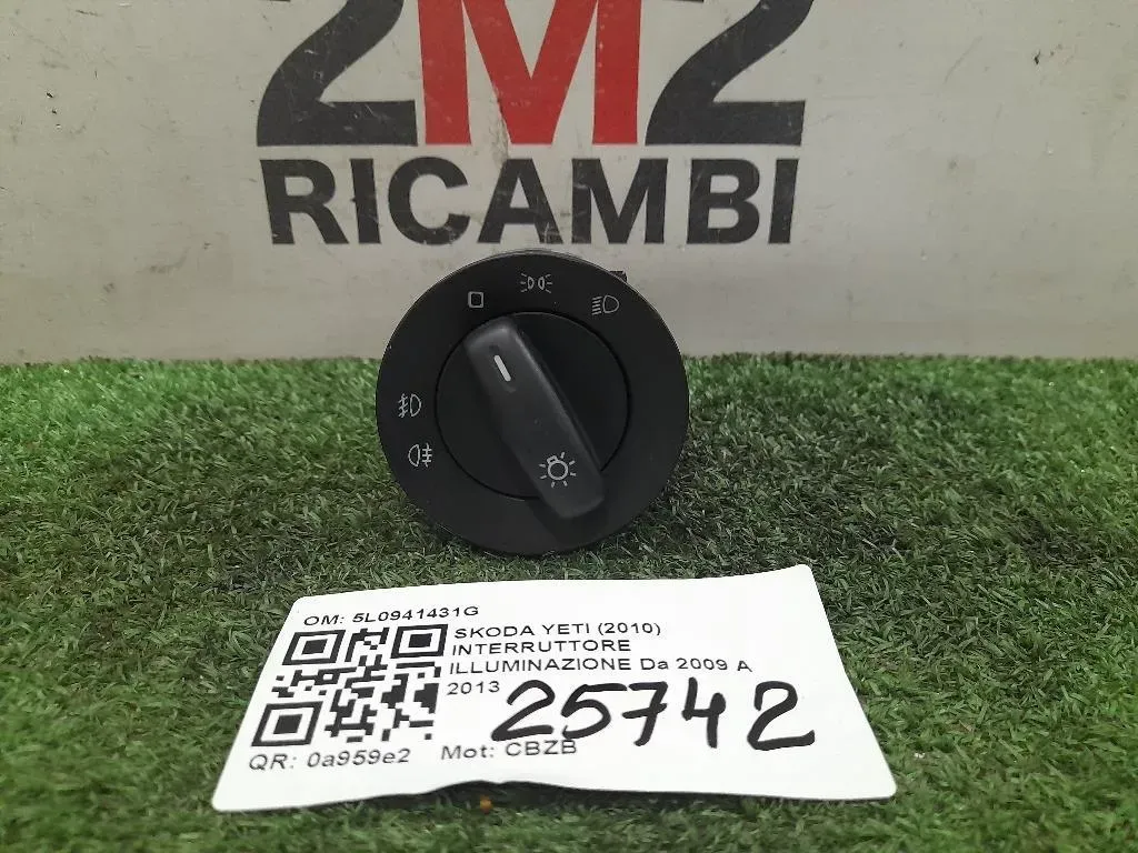 Interruttore Illuminazione 5L0941431G Skoda YETI 2010
