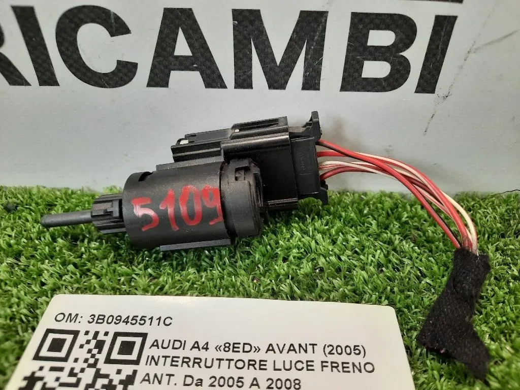 Interruttore LUCE Freno ANT 3B0945511C Audi A4 8ED Avant 2005