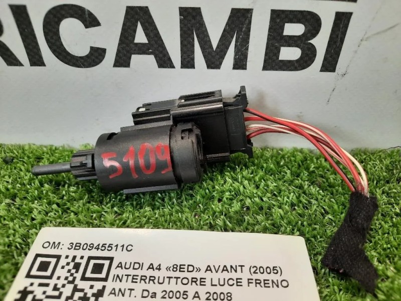 Interruttore LUCE Freno ANT 3B0945511C Audi A4 8ED Avant 2005