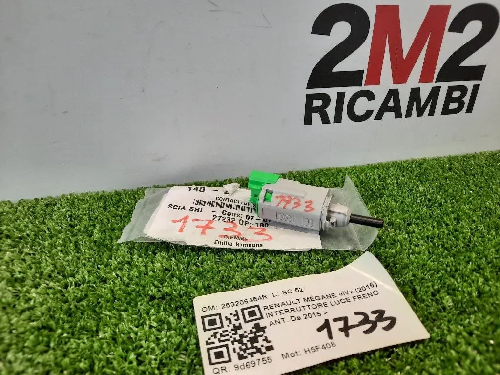 Interruttore LUCE Freno ANT 253206454R Renault Mégane IV 2016