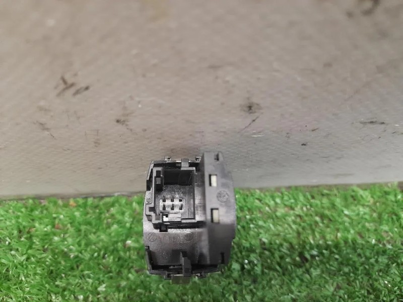 Interruttore LUCI Emergenza 9354186 Bmw X1 F48 2015