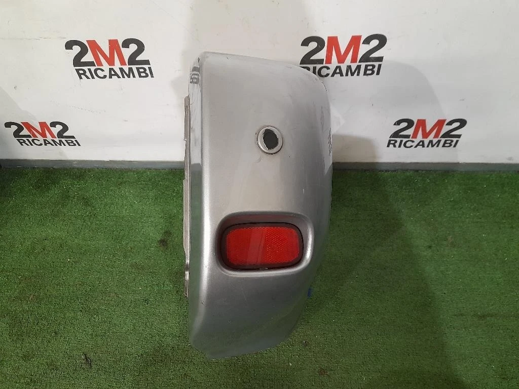 Paraurti Angolare POST DX 5215042280 Toyota RAV 4 II 2000