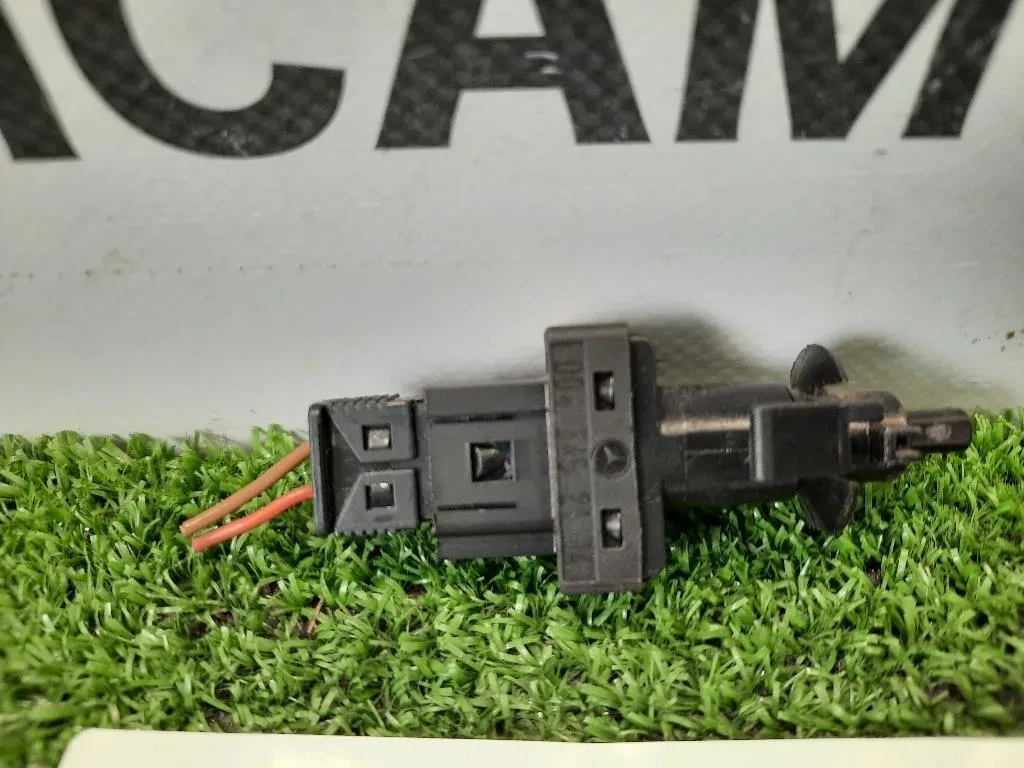 Interruttore Pedale Frizione 0045452114 Mercedes Classe SLK R170 1997