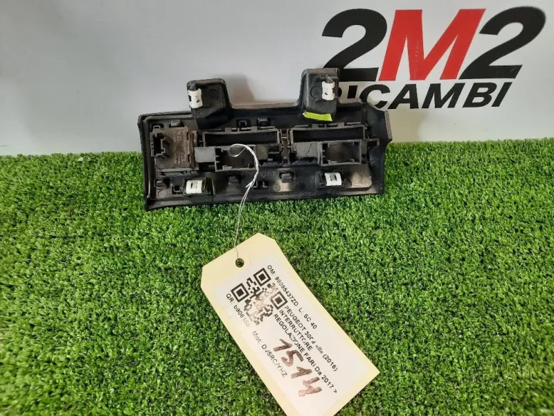Interruttore Regolazione FARI 98095437ZD Peugeot 3008 II 2016