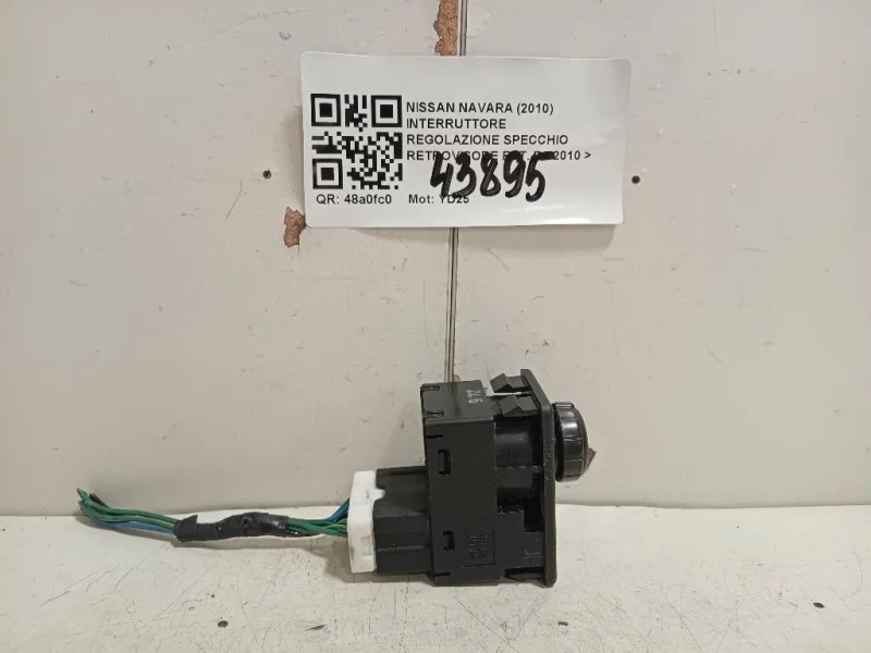 Interruttore Regolazione Specchio Retrovisore EST  Nissan Navara 2010