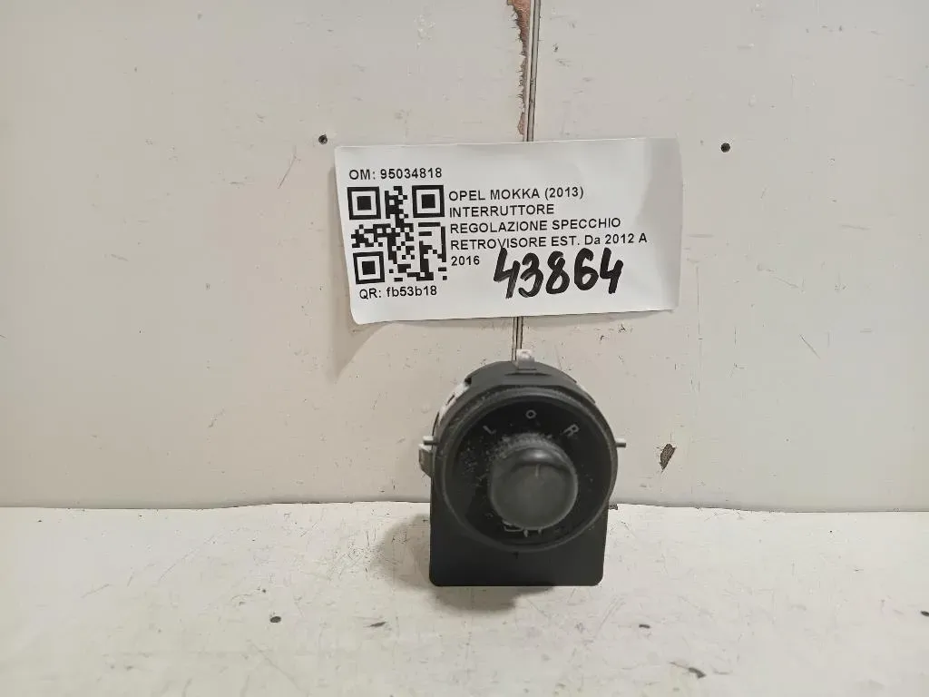 Interruttore Regolazione Specchio Retrovisore EST 95034818 Opel Mokka 2013