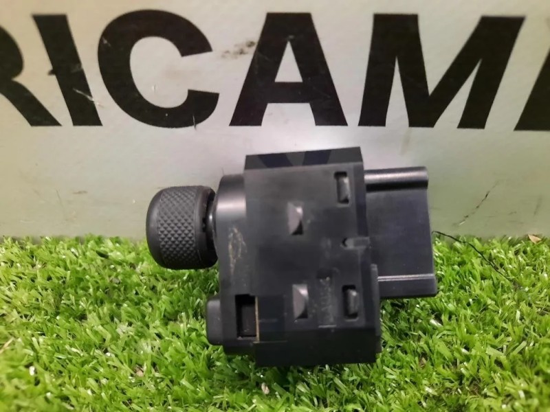 Interruttore Regolazione Specchio Retrovisore EST SX 3795057L10000 Suzuki Vitara II 2015