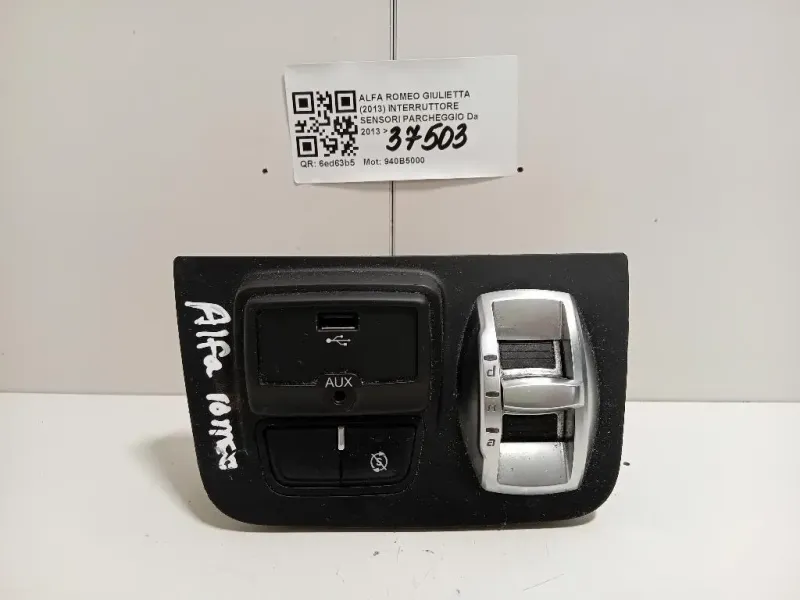 Interruttore Sensori Parcheggio Alfa Romeo Giulietta 2013