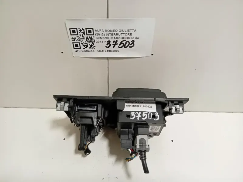 Interruttore Sensori Parcheggio Alfa Romeo Giulietta 2013