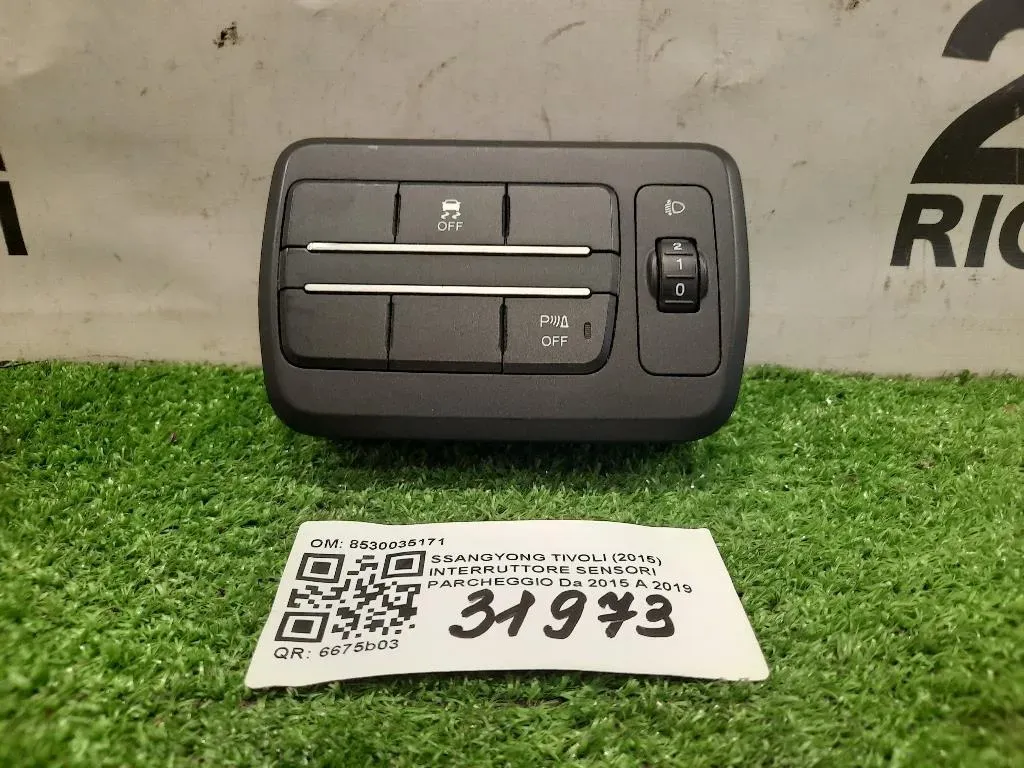 Interruttore Sensori Parcheggio 8530035171 Ssangyong Tivoli 2015