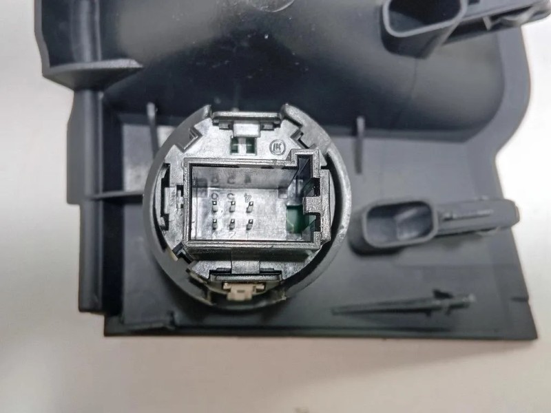 Interruttore Sistema Start-stop 8W1 864 131 Audi A4 8W5 Avant 2015