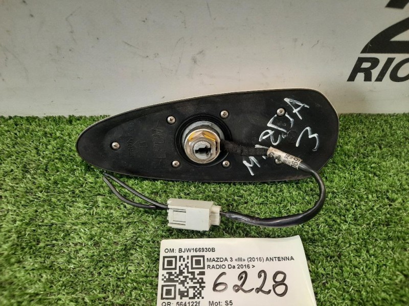 Antenna Radio BJW166930B ANTENNA Mazda 3 III 2016