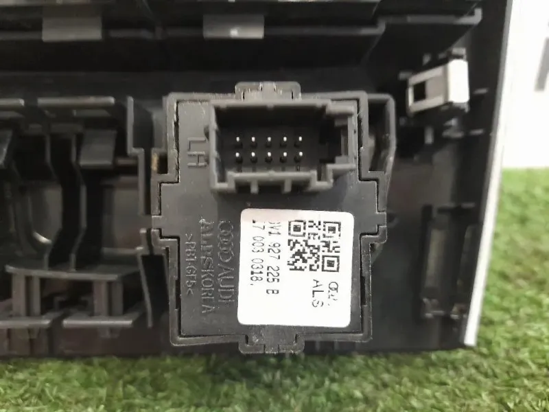 Joystick Modulo Comando Console Centrale 8V0919614BE Audi A3 8VA Sportback 2012