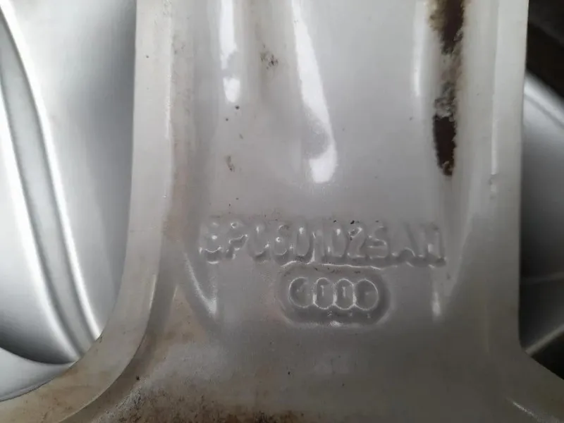 KIT 4 Cerchi 29555 R16 8P0601025AM Audi A3 8P1 2004