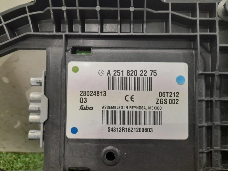 Antenna Radio A2518202275 Mercedes Classe R W251 2006