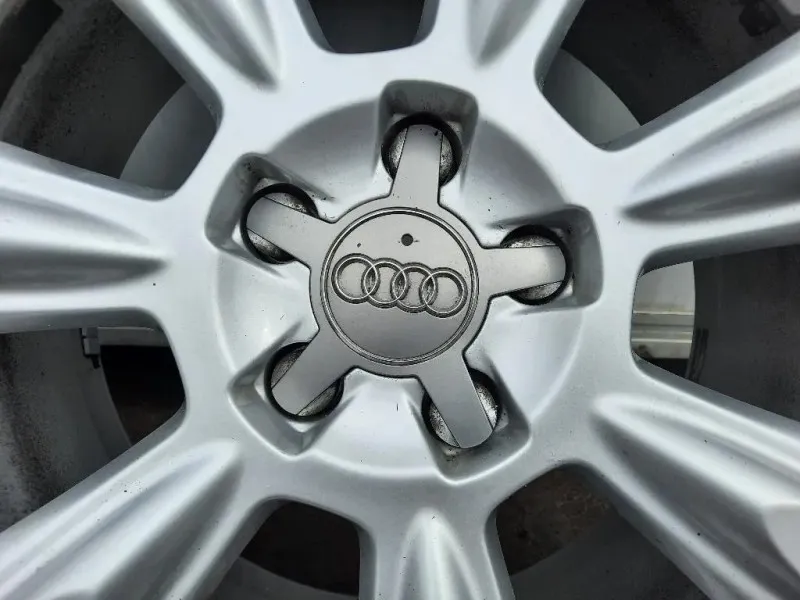 KIT 4 Cerchi 8K0801025 22550 R17 CERCHI KIT 4 Audi A4 8W5 Avant 2015