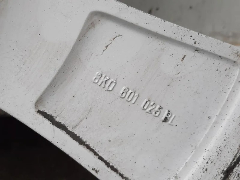 KIT 4 Cerchi 8K0801025 22550 R17 CERCHI KIT 4 Audi A4 8W5 Avant 2015