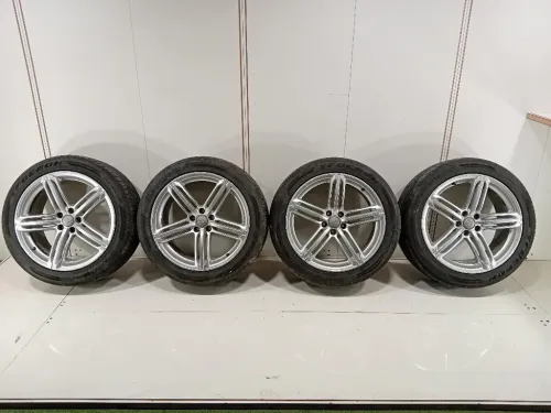 KIT 4 Cerchi 8R0601025AH RAGGIO 20 Audi Q5 8RB 2012