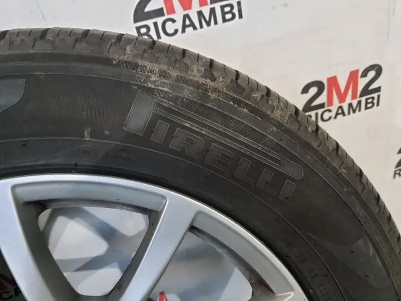 KIT 4 Cerchi 23560 R18 8R0601025C Audi Q5 8RB 2012