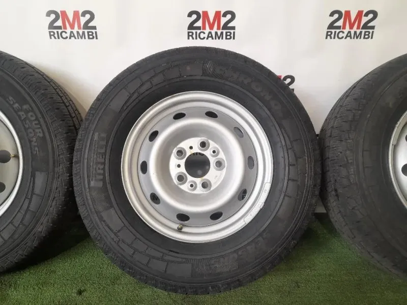 KIT 4 Cerchi CERCHI IN LEGA 22570 R15 C M+S Citroen Jumper III 2014