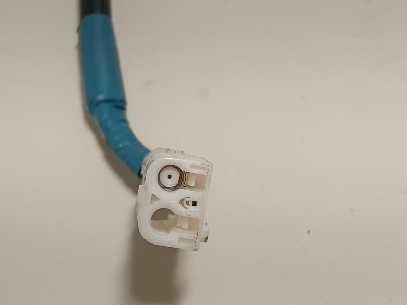 Antenna Radio 863090D110 Toyota Yaris IV 2017