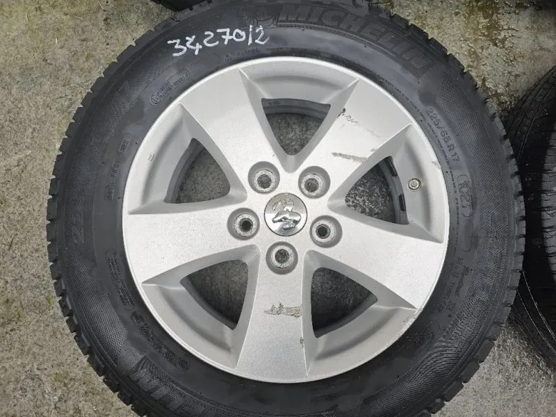 KIT 4 Cerchi 4 CERCHI DODGE FREEMONT 22565 R 17 Fiat Freemont 2011