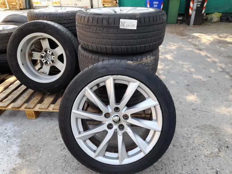 KIT 4 Cerchi 24545 ZR18 BW831007AA Jaguar XF I 2008