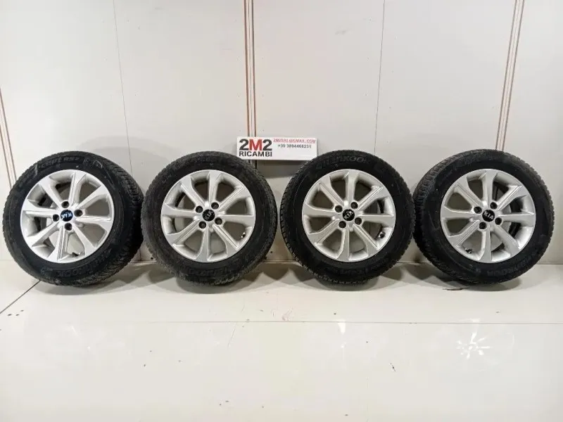 KIT 4 Cerchi 18565 R15 52910-H8400 Kia Stonic 2017