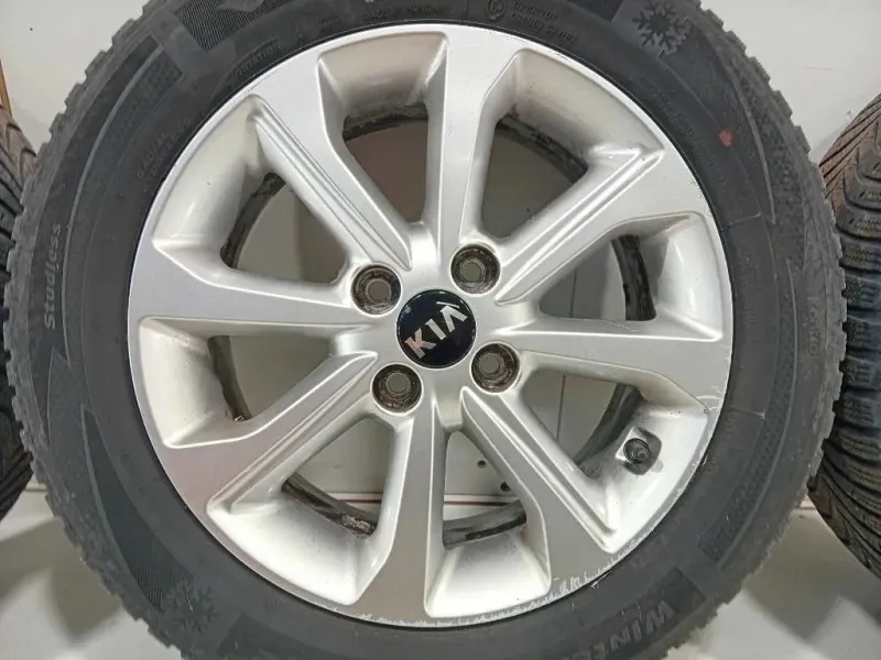 KIT 4 Cerchi 18565 R15 52910-H8400 Kia Stonic 2017