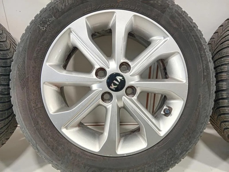 KIT 4 Cerchi 18565 R15 52910-H8400 Kia Stonic 2017