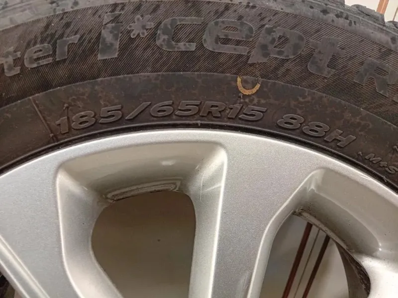 KIT 4 Cerchi 18565 R15 52910-H8400 Kia Stonic 2017