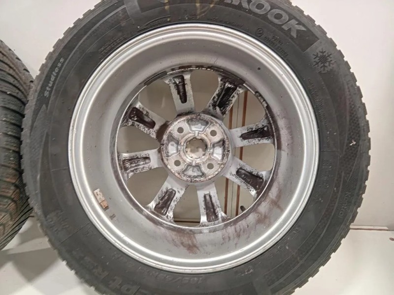 KIT 4 Cerchi 18565 R15 52910-H8400 Kia Stonic 2017