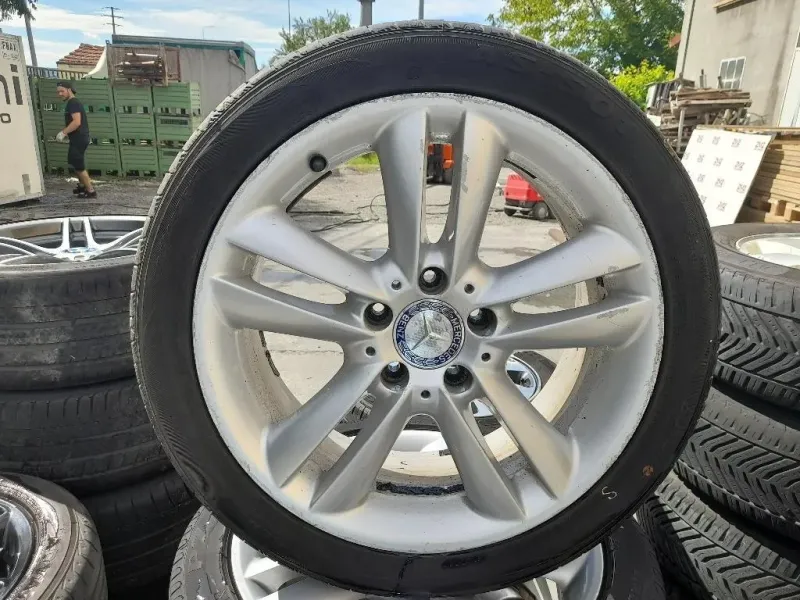 KIT 4 Cerchi 22545 R17 A2094014102 Mercedes Classe CLK C209 2003