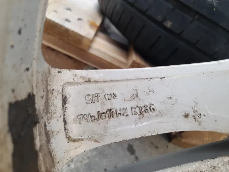 KIT 4 Cerchi 22545 R17 A2094014102 Mercedes Classe CLK C209 2003