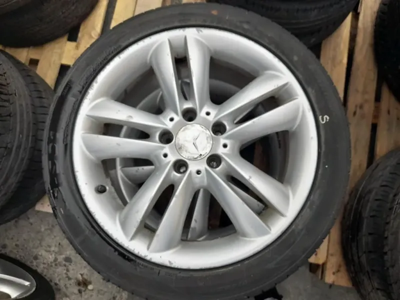 KIT 4 Cerchi 22545 R17 A2094014102 Mercedes Classe CLK C209 2003