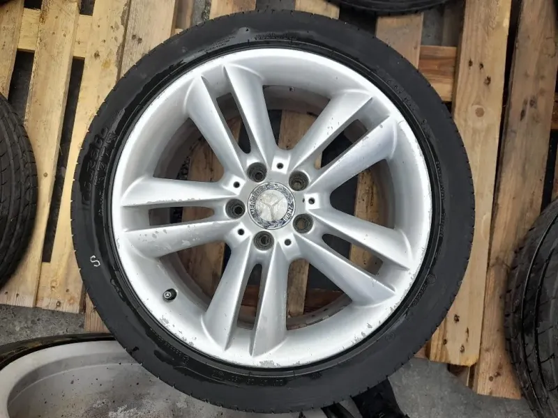 KIT 4 Cerchi 22545 R17 A2094014102 Mercedes Classe CLK C209 2003
