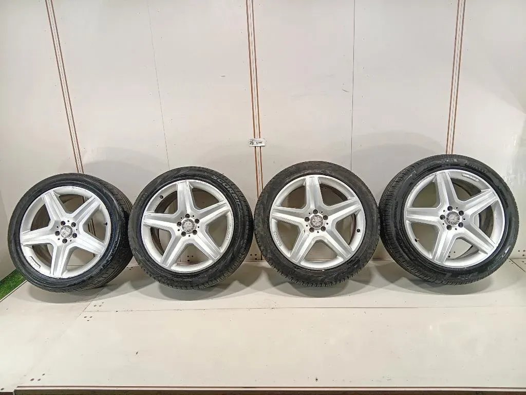 KIT 4 Cerchi A1664012002 R20 Mercedes Classe ML W166 2012