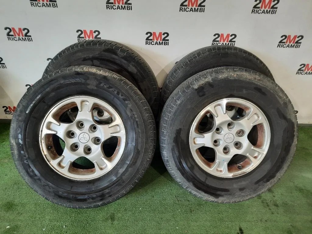 KIT 4 Cerchi 26570 R16 MR347069 Mitsubishi Pajero III 2000