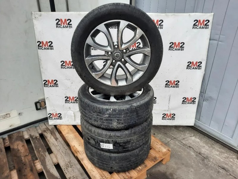 KIT 4 Cerchi 21555 ZR17 1KR7A Nissan JUKE I 2010